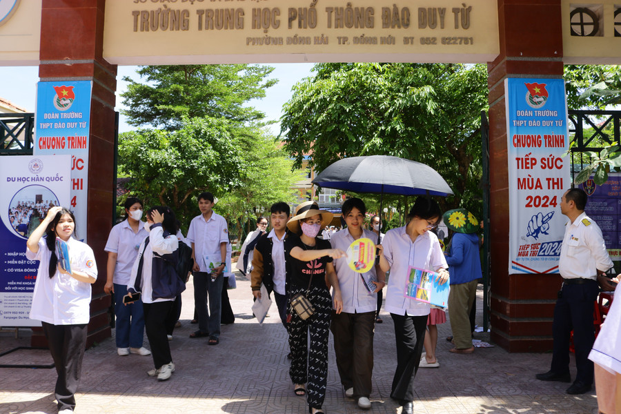 Kỳ Đăng Ký MM88.COM Ngay +88K lớp 10 năm nay sẽ thi 3 môn gồm Toán, Ngữ văn và Tiếng Anh. img-8395.jpg