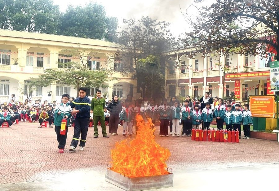 huong-canh-b.jpg