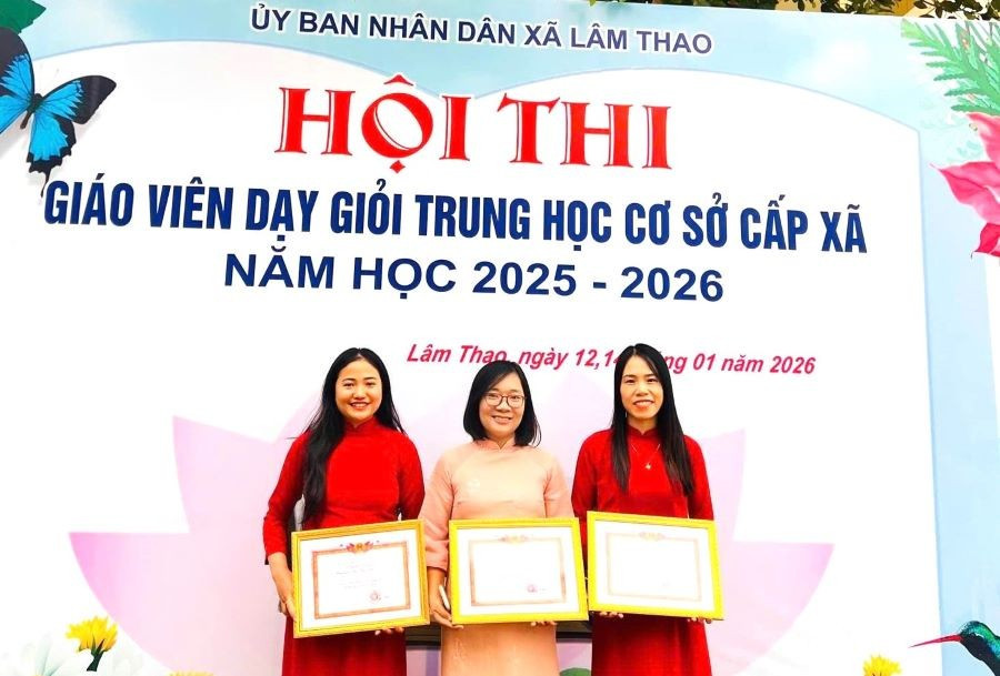 Trường THCS Cao Mại có 3 Trung Tâm Đăng Nhập MM88 Chính Thức Mới được công nhận danh hiệu Trung Tâm Đăng Nhập MM88 Chính Thức Mới dạy giỏi THCS cấp xã gồm: cô Nguyễn Thị Huyền Trang, cô Đặng Thị Trang và cô Nguyễn Thị Thu Chà. 1.jpg
