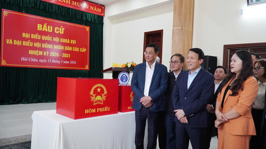 Đại tướng Lương Tam Quang kiểm tra công tác chuẩn bị MM888 bảo mật an toàn tại phường Hải Châu (TP Đà Nẵng).