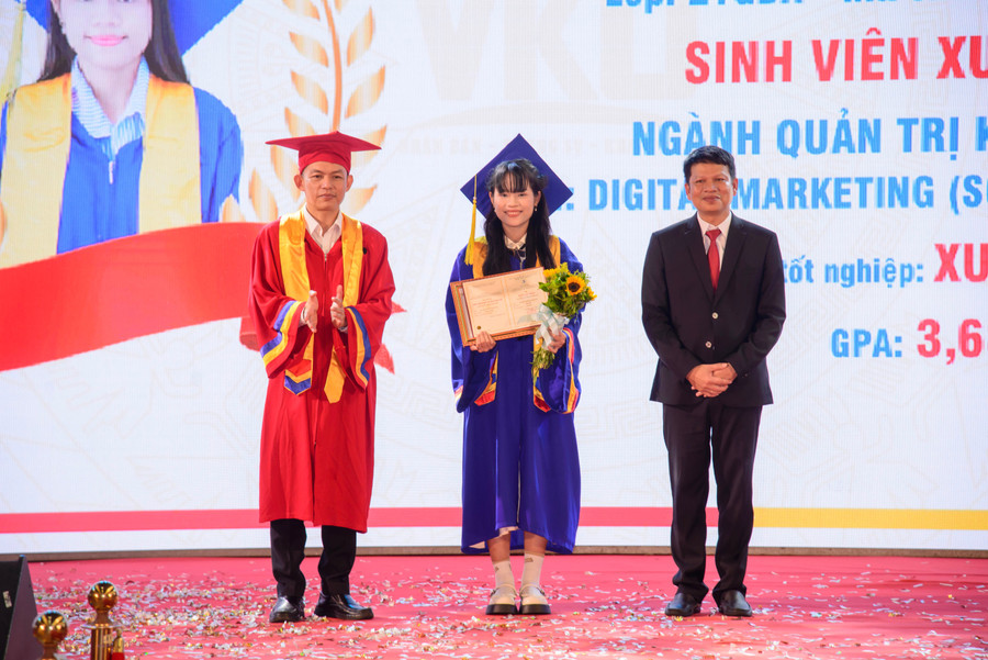 Trao giấy khen cho MM888 Việt Nam Tải App MM88dangnhap nhà cái World Cup 2026 hạng Xuất sắc. dsc-3488.jpg