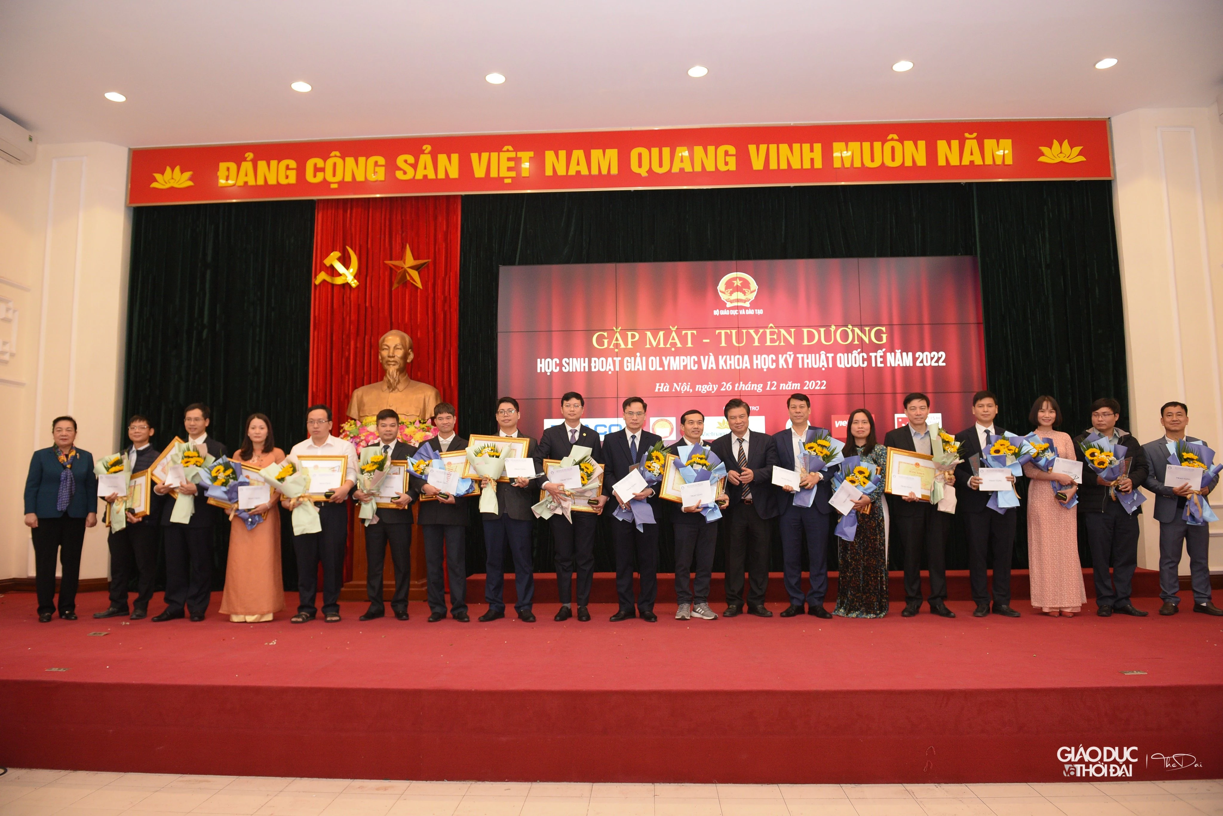 Vinh danh MM886 slot game, bắn cá, lô đề, đá gà đoạt giải Olympic và Khoa học kỹ thuật quốc tế ảnh 28 Vinh danh MM886 slot game, bắn cá, lô đề, đá gà đoạt giải Olympic và Khoa học kỹ thuật quốc tế ảnh 28
