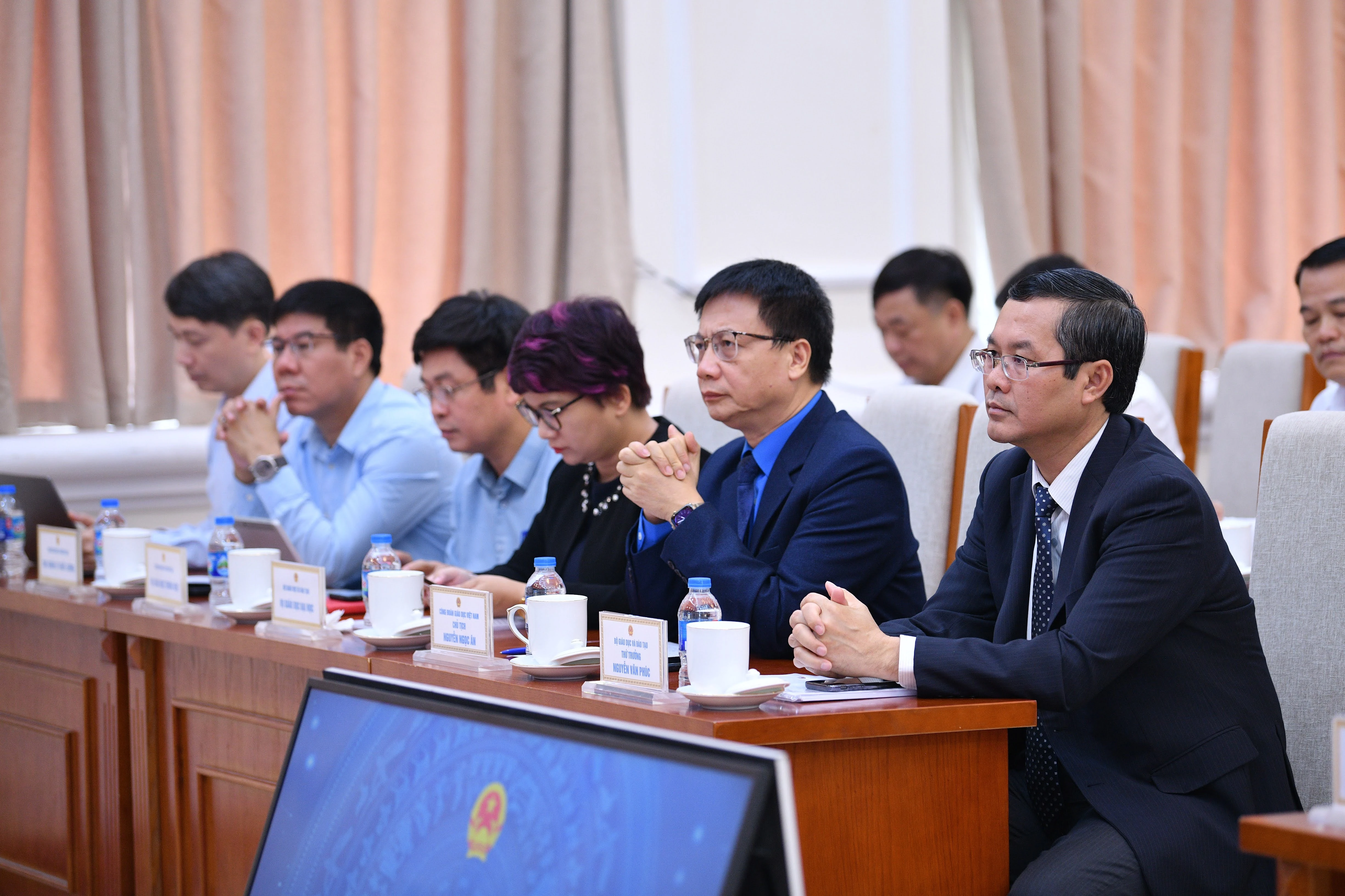 Các đại biểu tham dự sự kiện tại điểm cầu MM88.COM là nhà cái trực tuyến hoạt động với giấy phép PAGCOR.