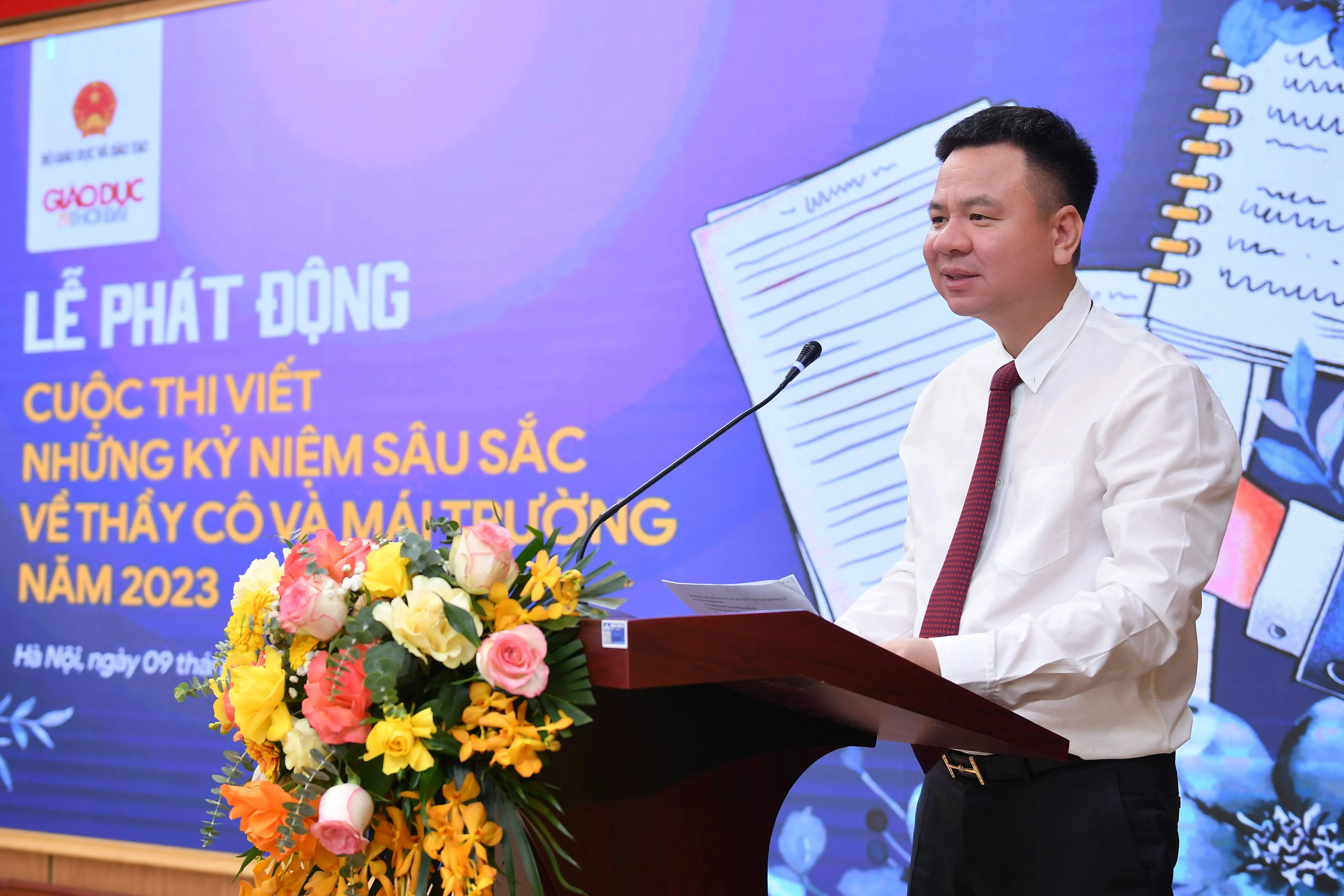 Nhà báo Triệu Ngọc Lâm, Tổng Biên tập Báo GD&TĐ công bố thể lệ cuộc thi. Nhà báo Triệu Ngọc Lâm, Tổng Biên tập Báo GD&TĐ công bố thể lệ cuộc thi.