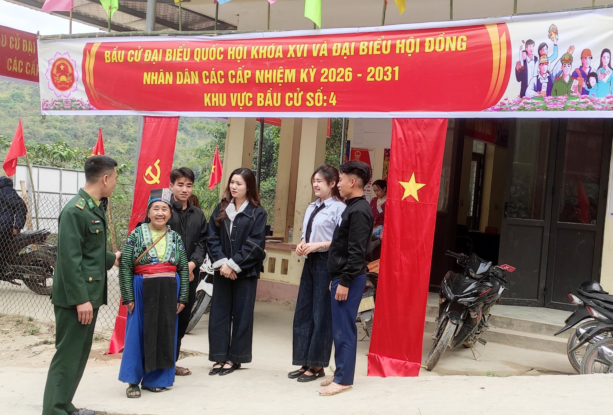 8-trung-ly.jpg
