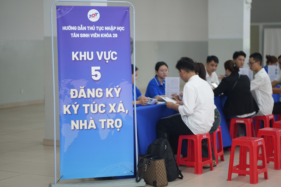 MM888 Việt Nam Tải App có nhu cầu đăng ký ký túc xá, nhà trọ sẽ có gian hỗ trợ riêng. Ảnh: TDTU kt-08461.jpg