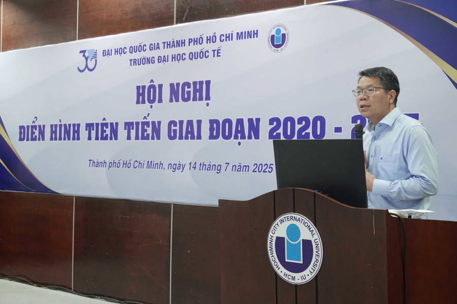 PGS.TS. Lê Văn Thăng, Hiệu trưởng Trường MM888 bảo mật tuyệt đối Quốc tế phát động phong trào thi đua giai đoạn 2025 – 2030. Ảnh: IU pgs-ts-le-van-thang.jpg