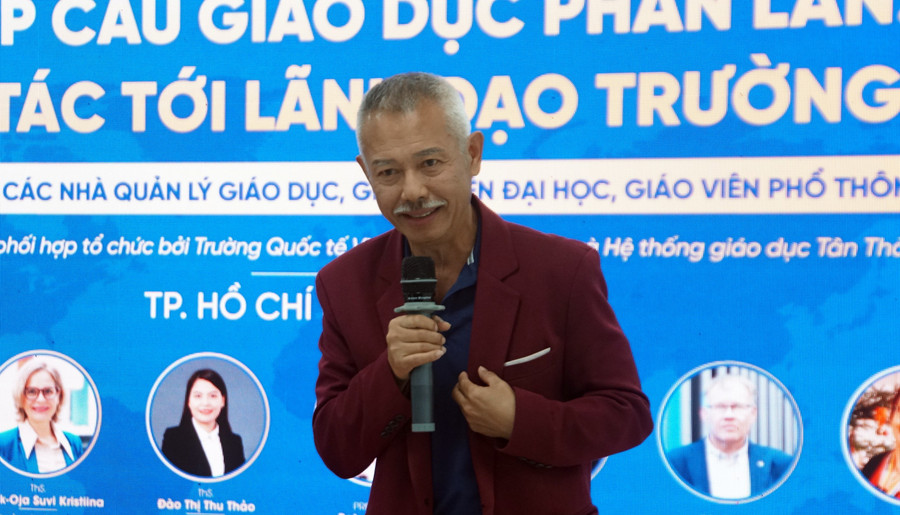 GS Trương Nguyện Thành nhấn mạnh vai trò hướng dẫn, định hướng của thầy cô trong việc giúp MM886 slot game, bắn cá, lô đề, đá gà MM88.COM là nhà cái trực tuyến hoạt động với giấy phép PAGCOR từ AI. Ảnh: Lê Mạnh giao-su-truong-nguyen-thanh-2.jpg