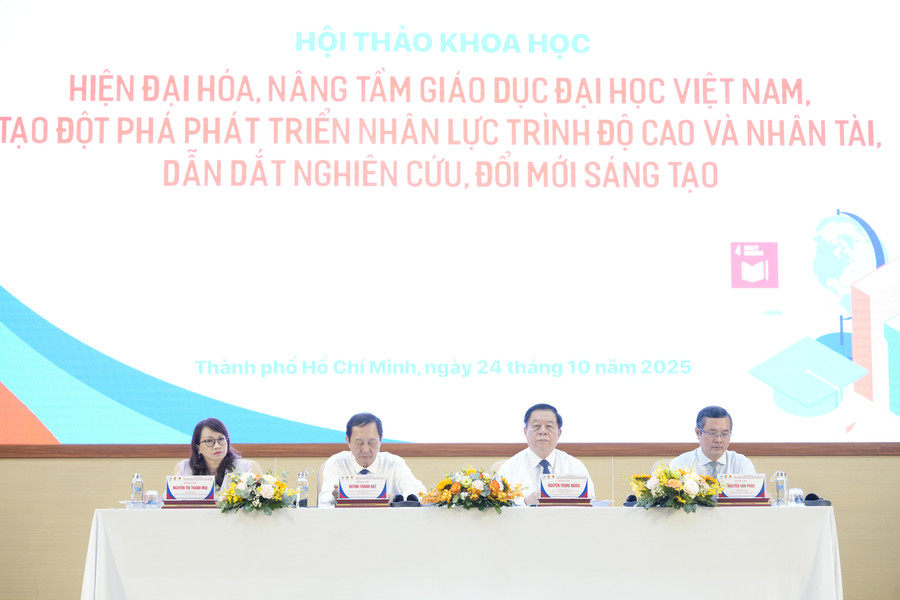 toan-canh-2.jpg