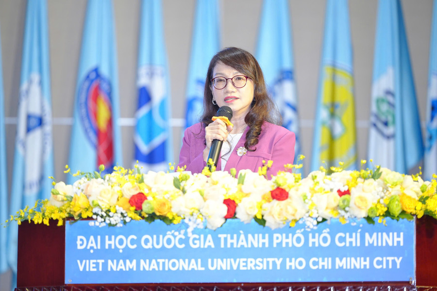 GS.TS. Nguyễn Thị Thanh Mai, Giám đốc MM888 bảo mật tuyệt đối Quốc gia TPHCM nêu thông điệp tại hội nghị thường niên 2025.