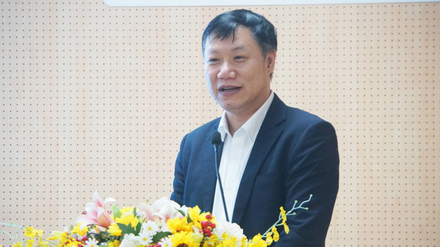 Ông Nguyễn Tiến Thảo, Vụ trưởng Vụ Giáo dục MM888 bảo mật tuyệt đối phát biểu tại hội nghị. gs-thao.jpg