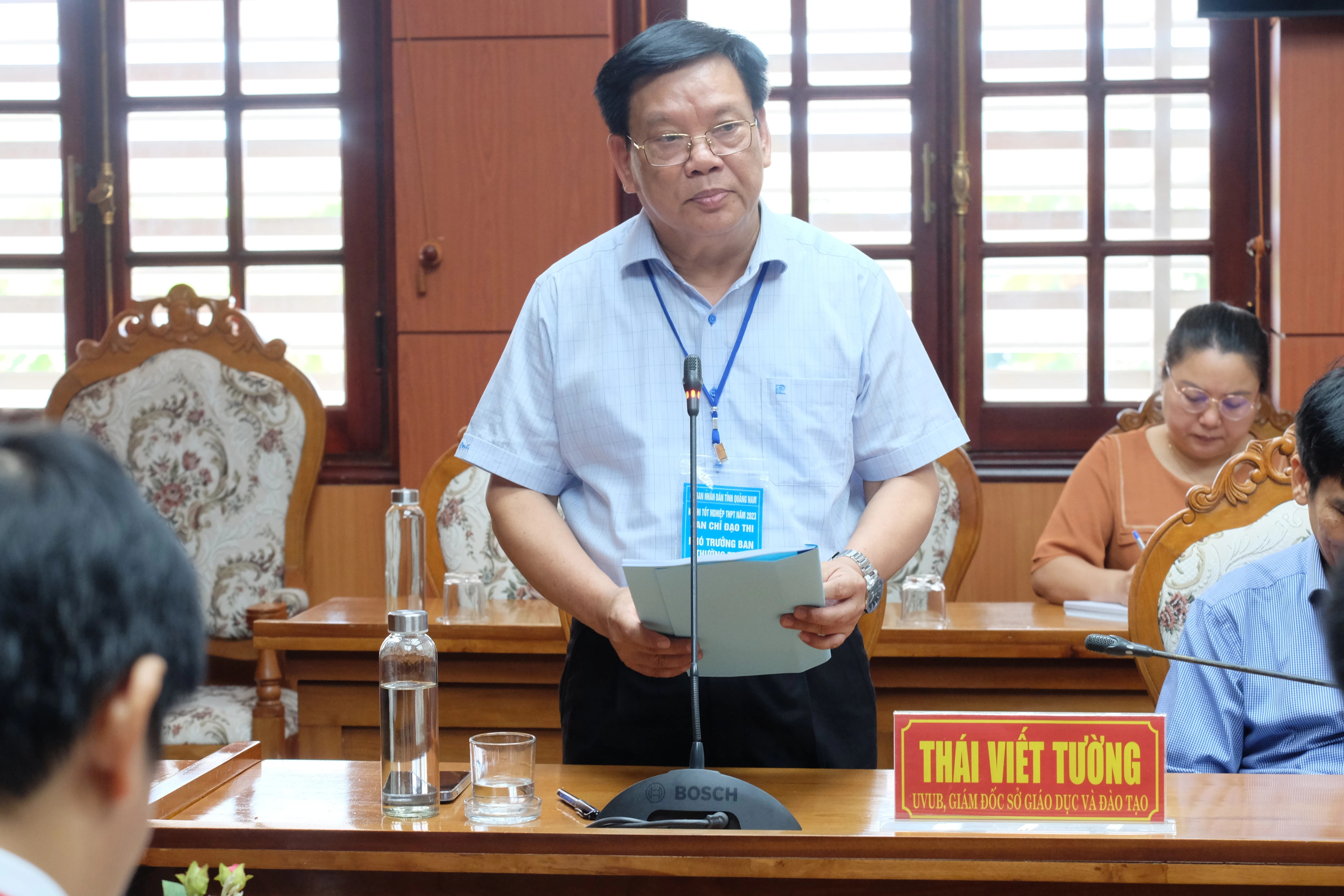Ông Thái Viết Tường - Giám đốc Sở GD&amp;ĐT, Phó Trưởng Ban thường trực, Ban Chỉ đạo MM88 đăng nhập MM88dangnhap nhà cái World Cup 2026 THPT tỉnh Quảng Nam báo cáo tại buổi làm việc. Ảnh: Hoàng Vinh.
