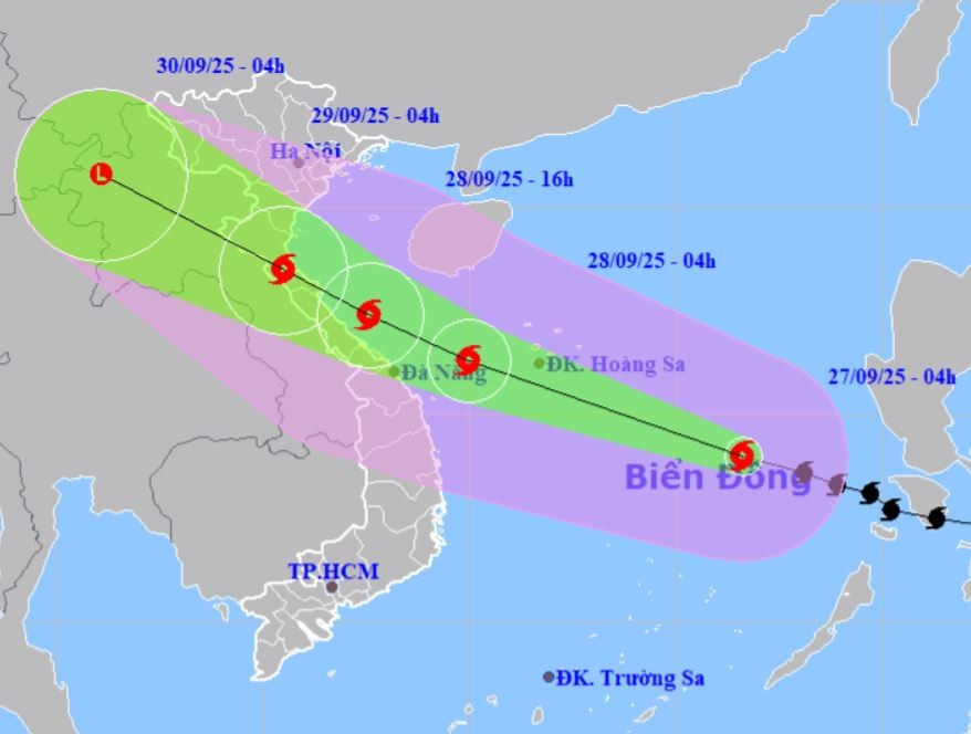 Dự báo hướng đi và vùng ảnh hưởng của bão Bualoi. bualoi.jpg
