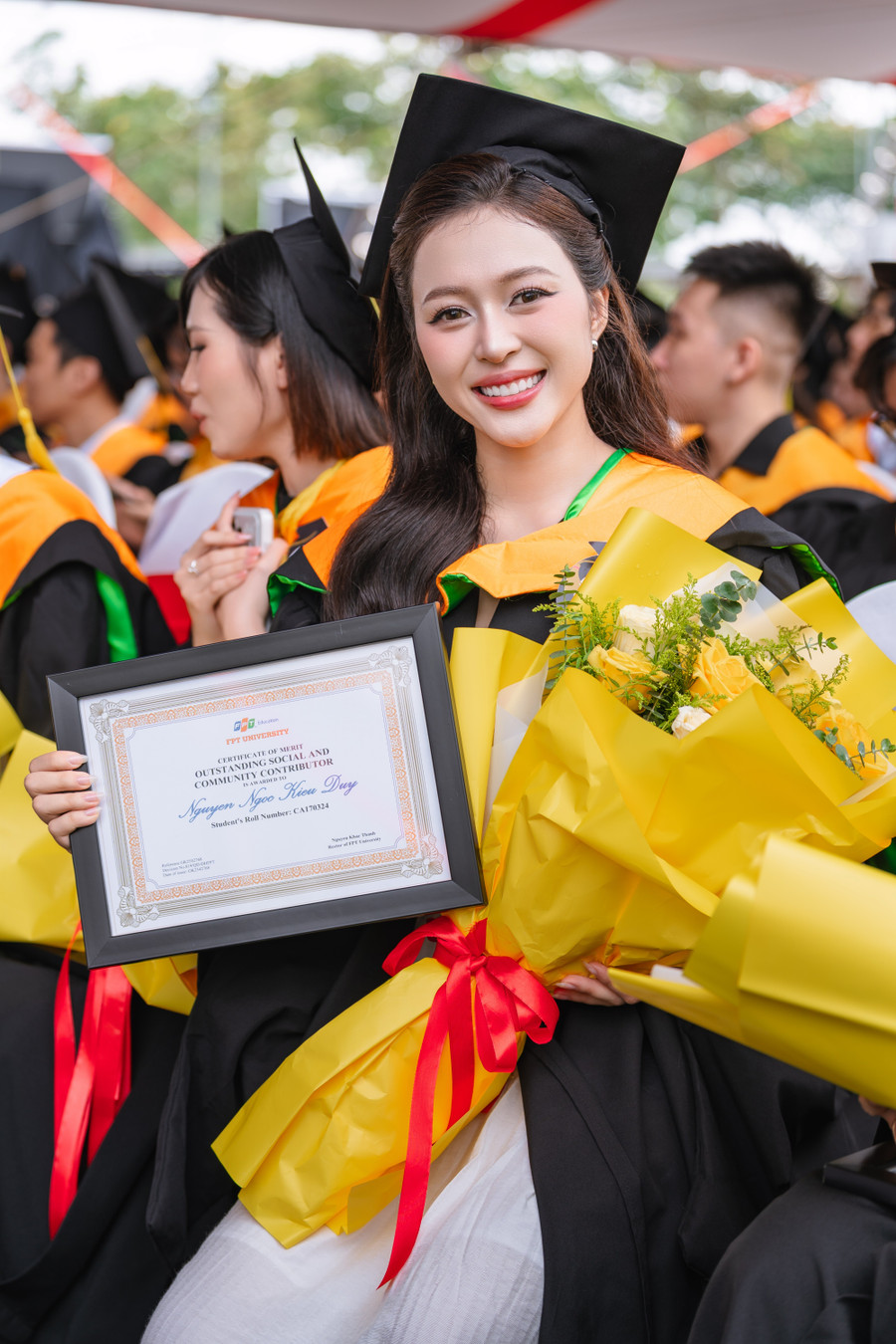 kieu-duy-le-tot-nghiep-5.jpg