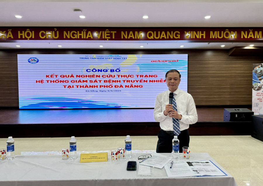 Ông Nguyễn Đại Vĩnh, BSCKII, Giám đốc CDC cho biết nghiên cứu đã đề xuất các giải pháp thiết thực, khả thi nhằm củng cố và nâng cao năng lực giám sát bệnh truyền nhiễm. Ảnh: Nguyễn Tú.