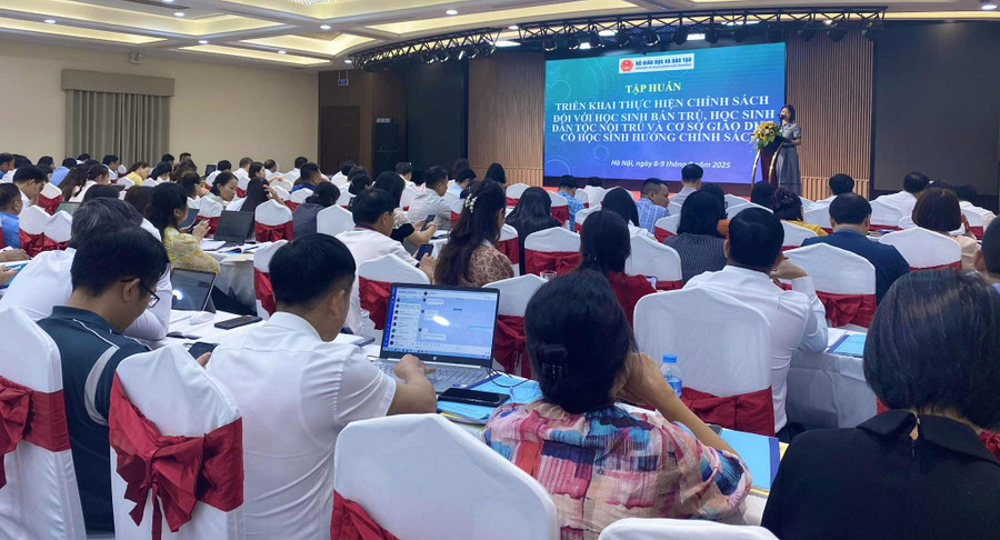 MM88.COM là nhà cái trực tuyến hoạt động với giấy phép PAGCOR tổ chức buổi tập huấn. tap-huan-2.jpg