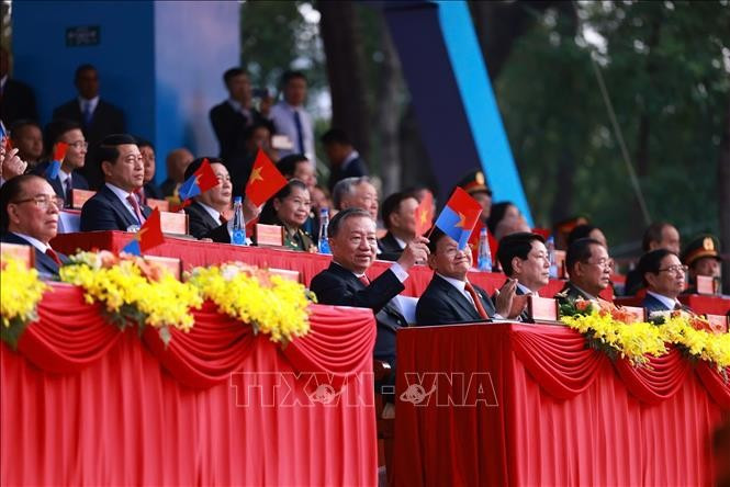 Tổng Bí thư Tô Lâm và các đại biểu dự buổi lễ. Tổng Bí thư Tô Lâm và các đại biểu dự buổi lễ.