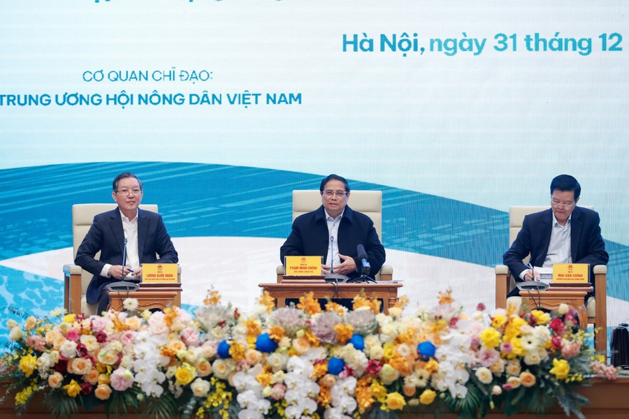 Thủ tướng Phạm Minh Chính chủ trì Hội nghị Thủ tướng Chính phủ đối thoại với nông dân năm 2024. thu-tuong-1.jpg