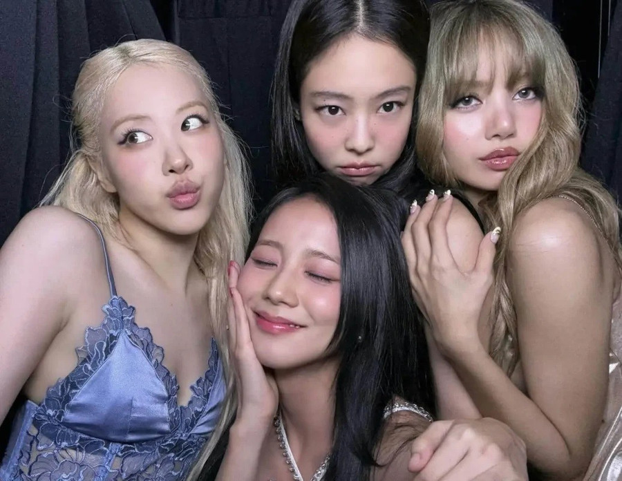 blackpink-01.jpg
