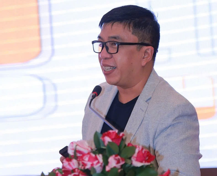 Ths. Trần Vũ Nguyên, Chủ nhiệm Cộng đồng Trung Tâm Đăng Nhập MM88 Chính Thức Mới số Google báo cáo tham luận “Xây dựng văn hóa học đường số tại Việt Nam”. z7295984988989-4531181e7ed77cdd8141811cb584a016.jpg