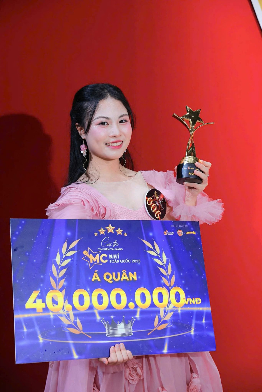 hoc-sinh-ha-noi-xuat-sac-gianh-a-quan-mc-nhi-toan-quoc-2025-3.jpg