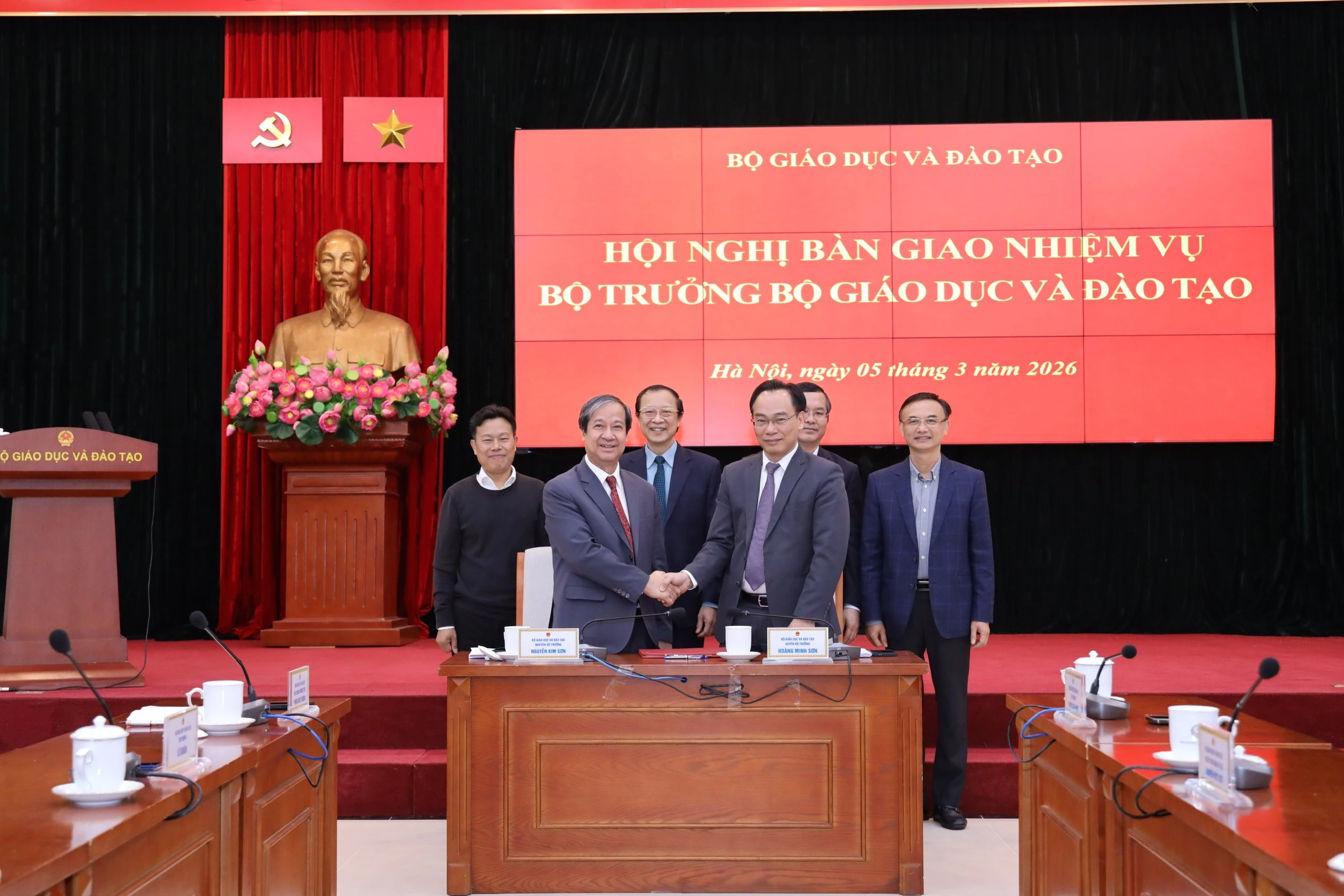 ban-giao-4.jpg