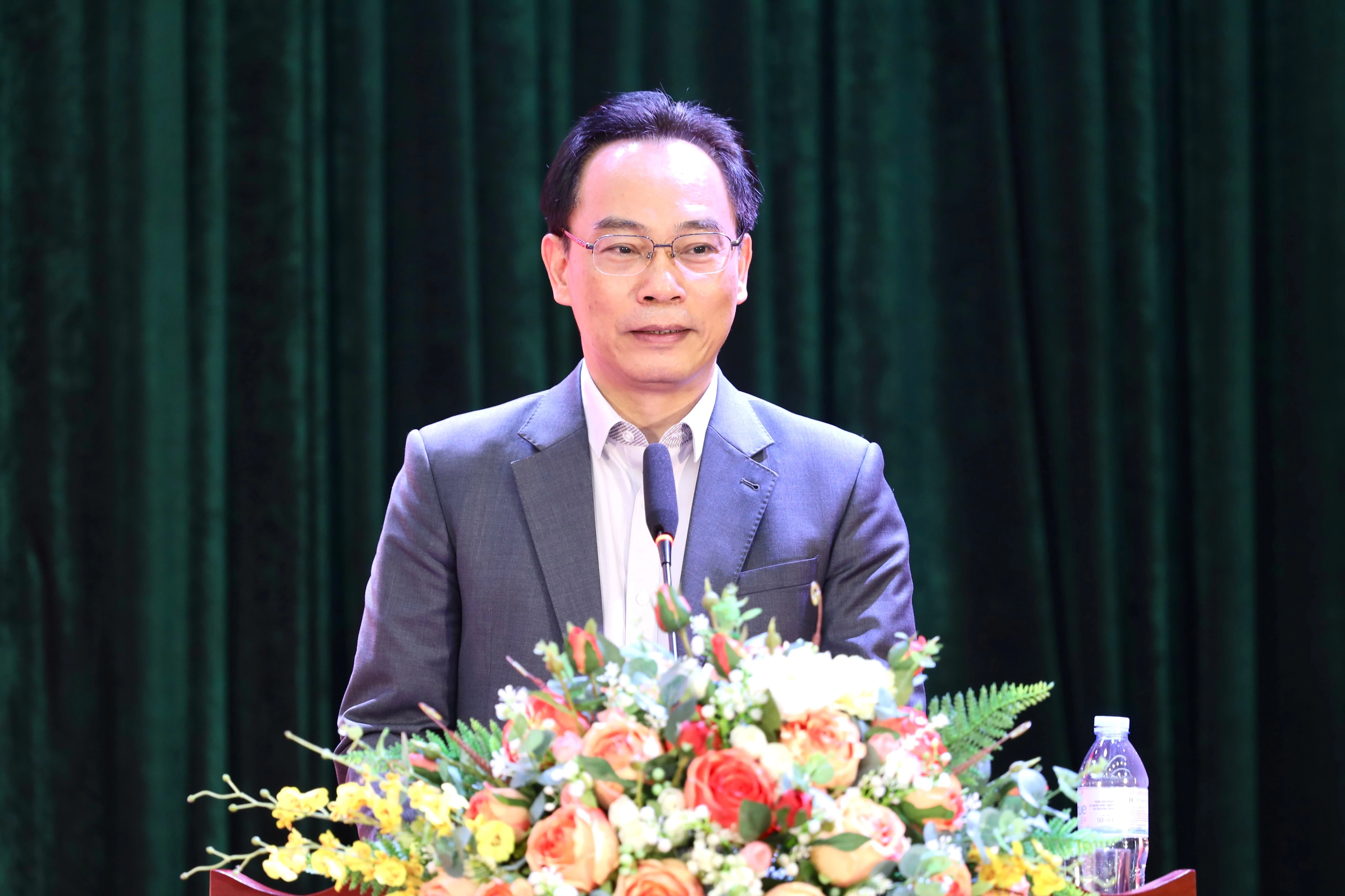 qbt-hoang-minh-son.jpg