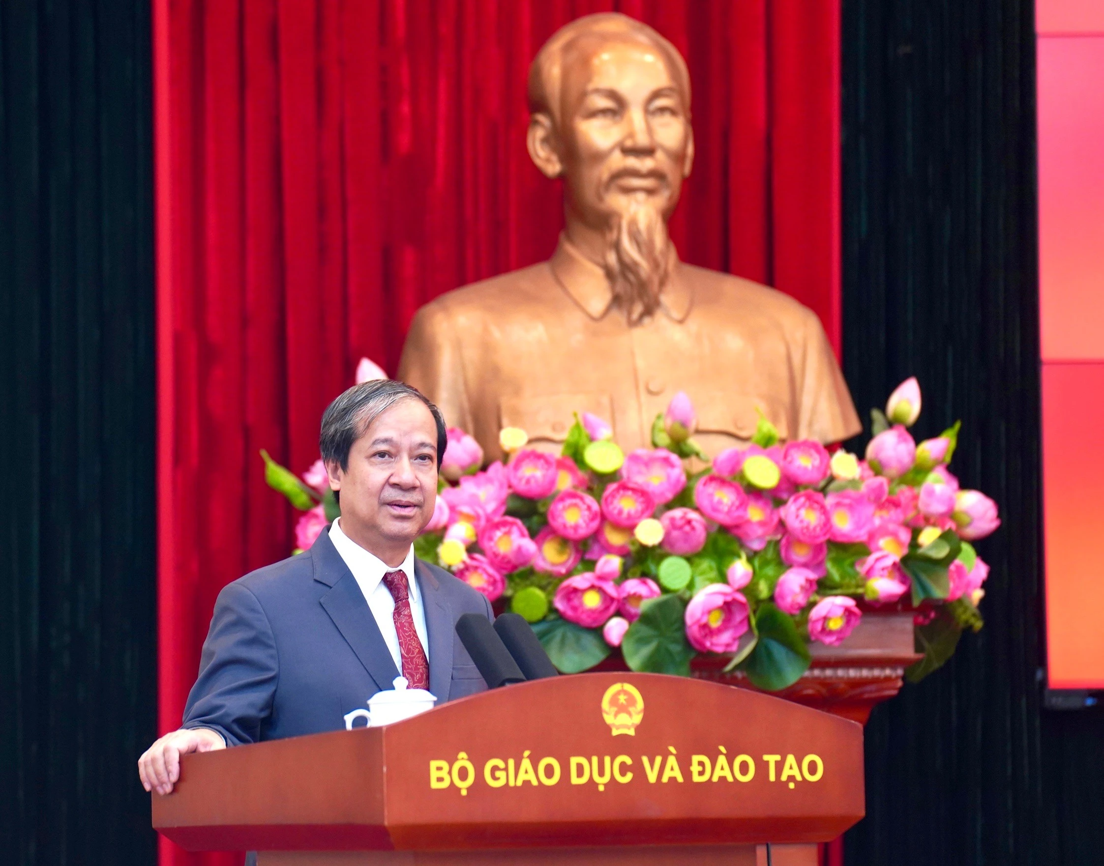 ban-giao-2.jpg