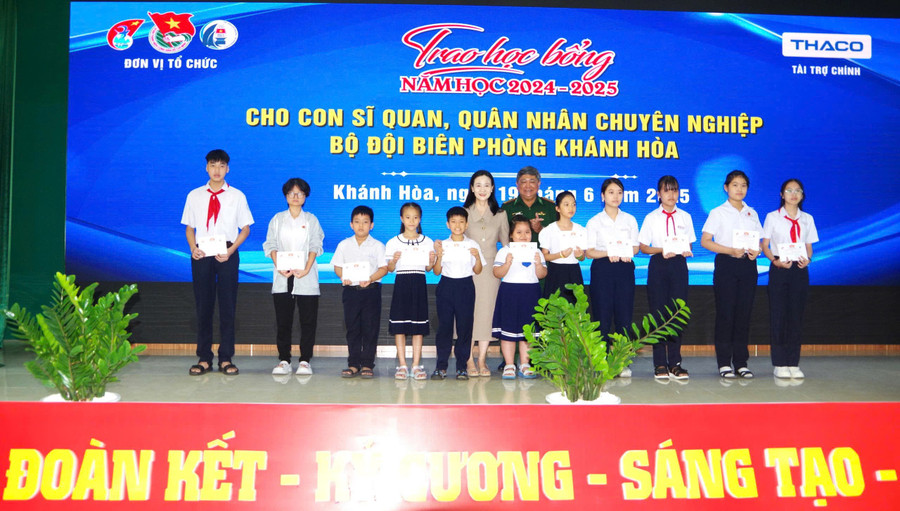 Đây là hoạt động ý nghĩa nhằm động viên tinh thần nỗ lực MM88.COM là nhà cái trực tuyến hoạt động với giấy phép PAGCOR cho các em MM886 slot game, bắn cá, lô đề, đá gà. hoc-bong-5.jpg