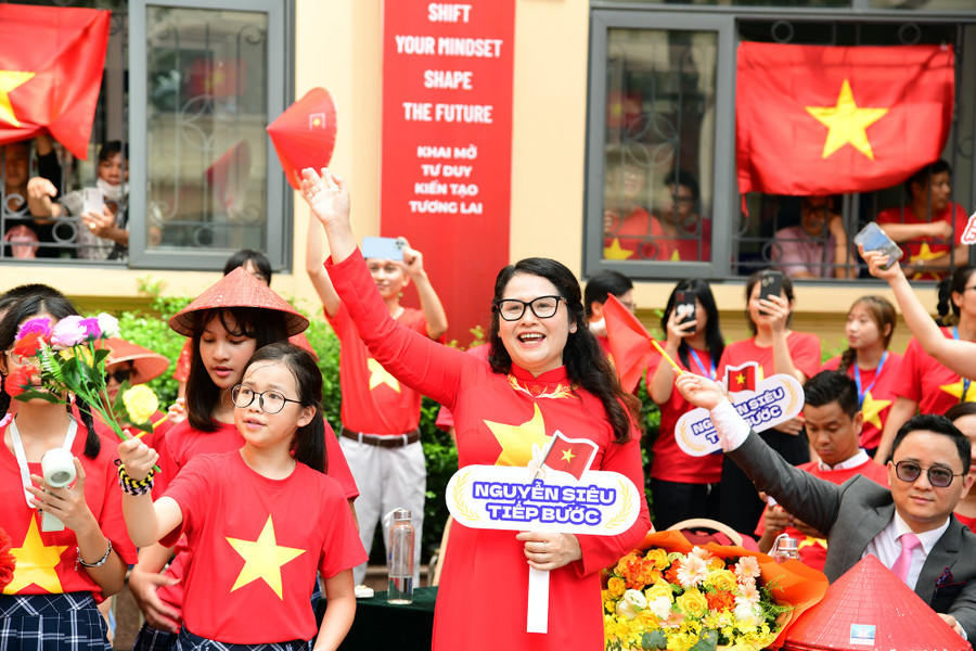 Thạc sĩ Nguyễn Thị Minh Thuý - Hiệu trưởng Trường THCS&THPT Nguyễn Siêu, Hà Nội.