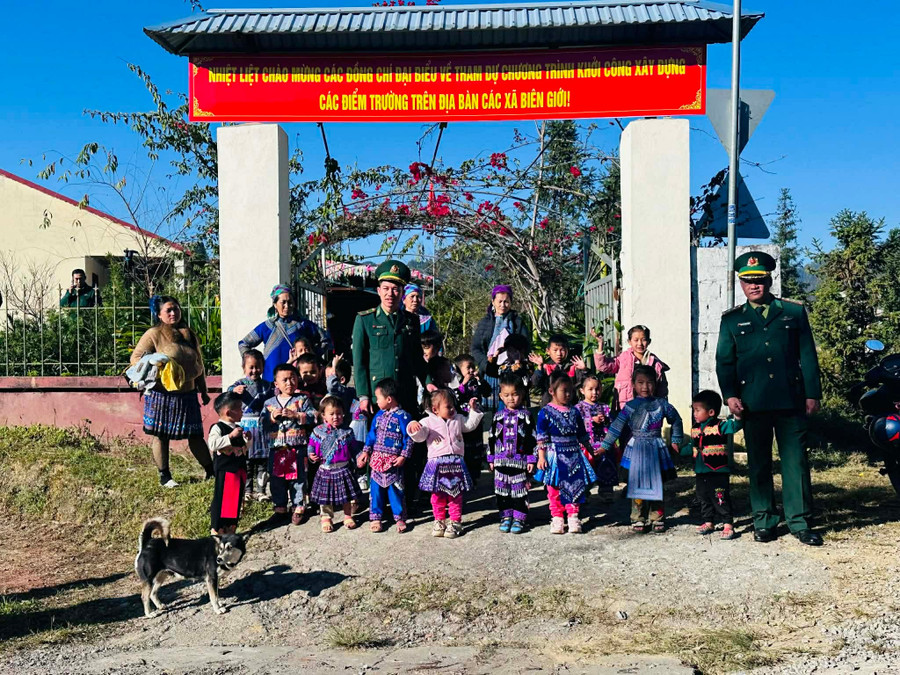 Hình ảnh điểm trường Xà Khái Tủng, xã Pha Long, Lào Cai. tru-1.jpg