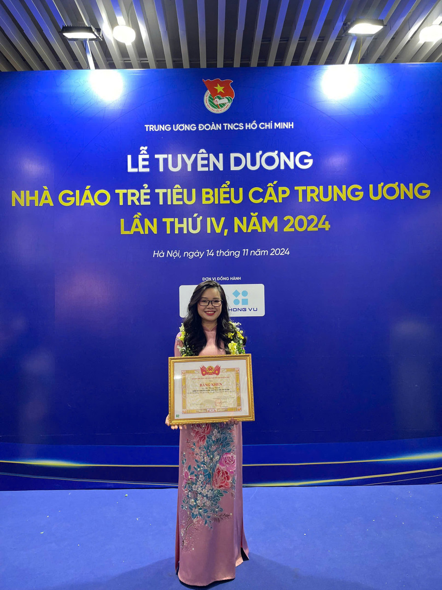 Những cống hiến của cô Trinh đã được lãnh đạo các cấp ghi nhận, biểu dương. trinh-5.jpg