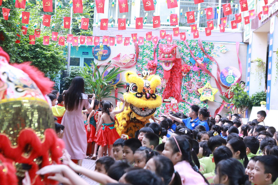 dong-nhan-10.jpg
