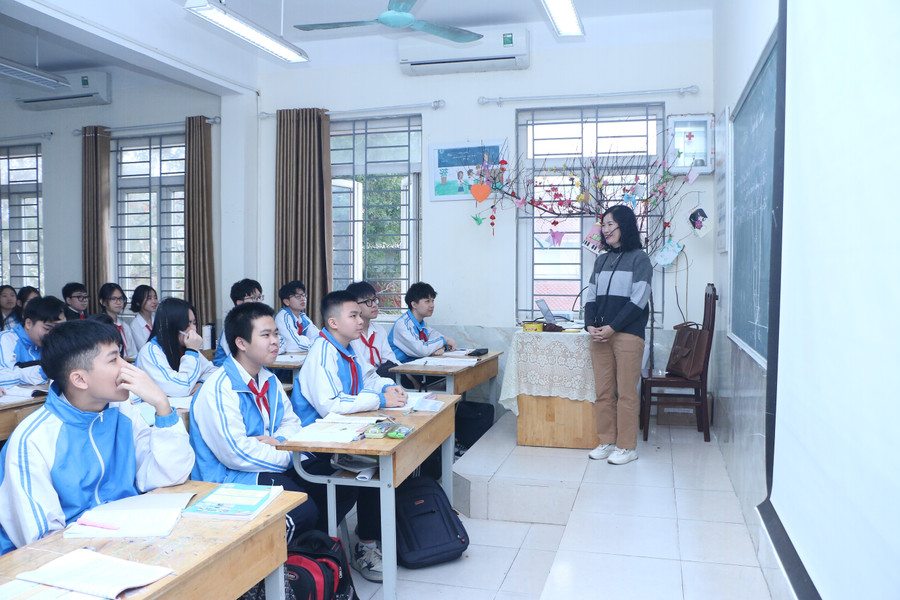 Một tiết học Toán của cô trò lớp 9 - Trường THCS Nguyễn Trãi, quận Hà Đông, Hà Nội. 1-4296.jpg