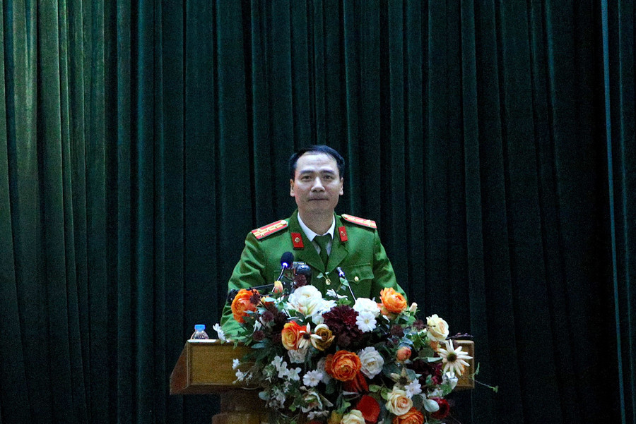 Đại tá Vũ Trung Thành, Phó Giám đốc 88MM88 kèo WC hôm nay tỉnh Hưng Yên phát biểu tại hội nghị. img-8023.jpg