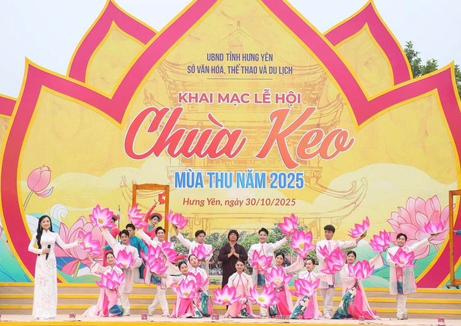 Chương trình nghệ thuật với chủ đề