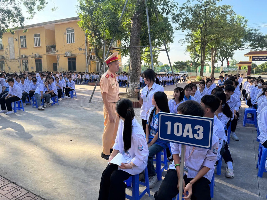 Việc phối hợp giữa lực lượng chức năng - MM88b nhà cái - gia đình trong việc tuyên truyền, giáo dục MM886 slot game, bắn cá, lô đề, đá gà về TTATGT có một vai trò hết sức quan trọng.