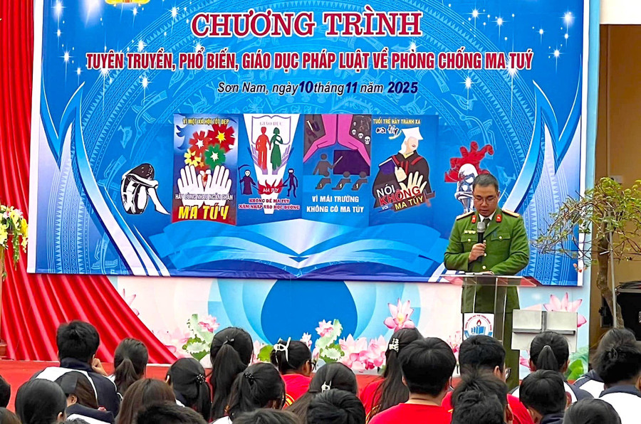 UBND tỉnh Hưng Yên xác định mục tiêu 100% HSSV được tuyên truyền, giáo dục kiến thức, kỹ năng pháp luật về phòng chống ma túy.