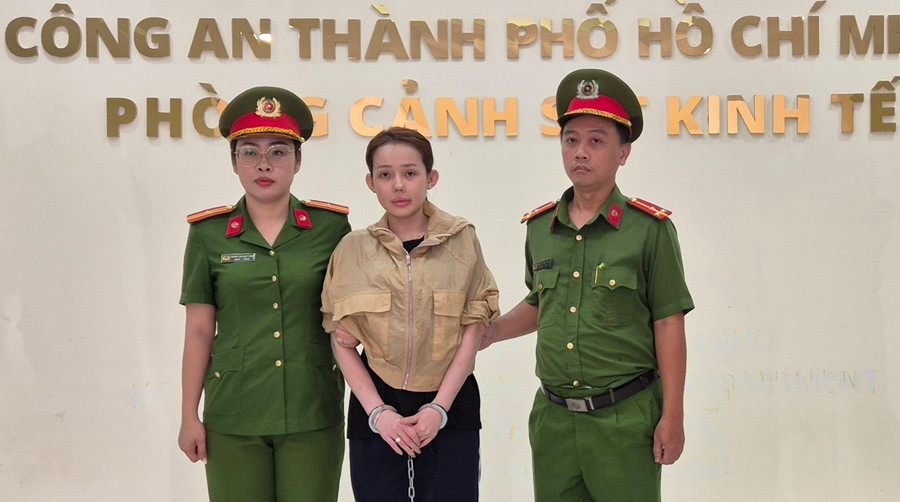 Nguyễn Thị Ngọc Ngân bị bắt vì sản xuất, kinh doanh hàng giả là thực phẩm. (Ảnh: 88MM88 kèo WC hôm nay TPHCM).