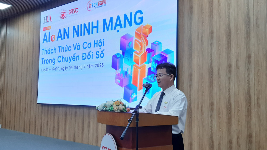 Ông Trần Hữu Dũng, Giám đốc QTSC chia sẻ tại hội thảo. Ảnh: Phúc Uyên. 20250709-141749.jpg