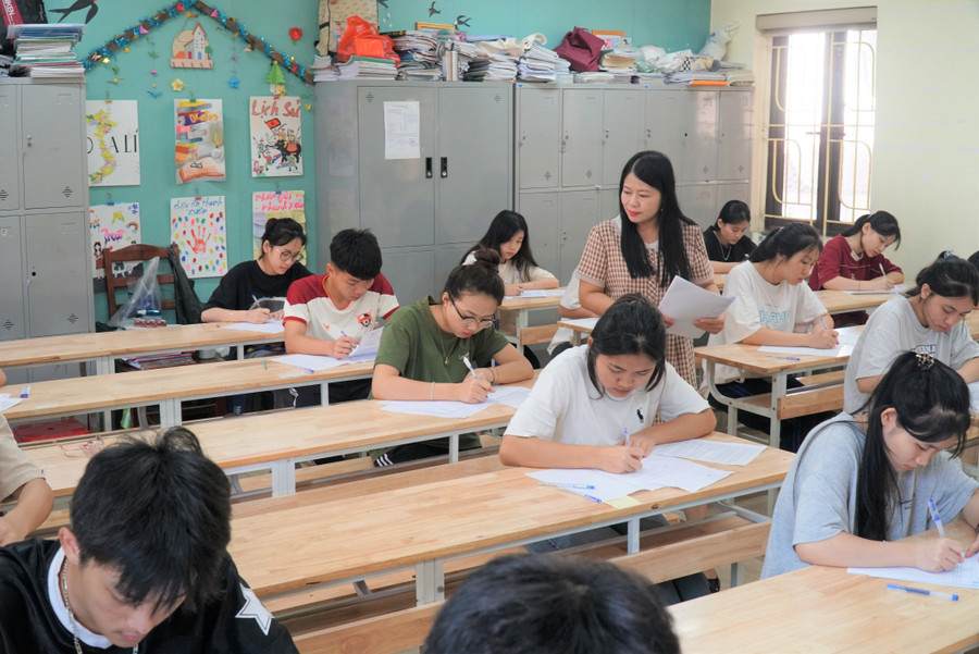 MM88 đăng nhập thử là đợt tập dượt quan trọng để các em đánh giá năng lực bản thân, điều chỉnh ôn tập cho MM88 đăng nhập thật. Ảnh: Hồ Lài thi-thu-tot-nghiep-3.jpg