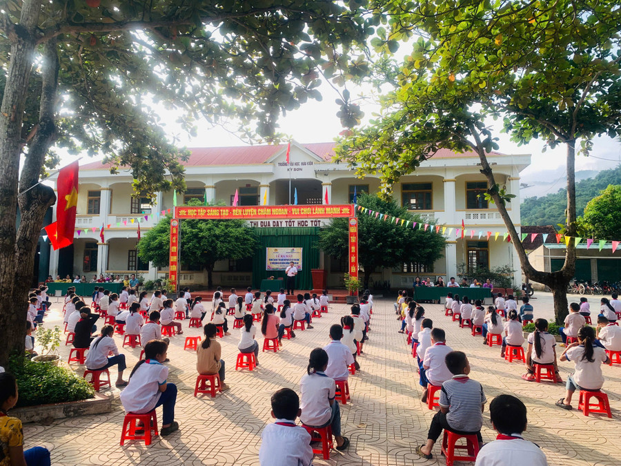 truong-tieu-hoc-huu-kiem.jpg