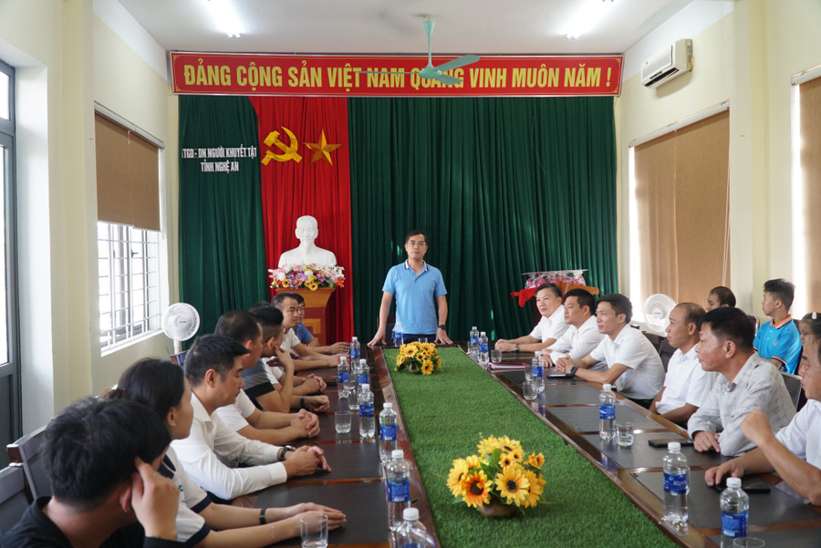 trao-qua-trung-thu-1.jpg