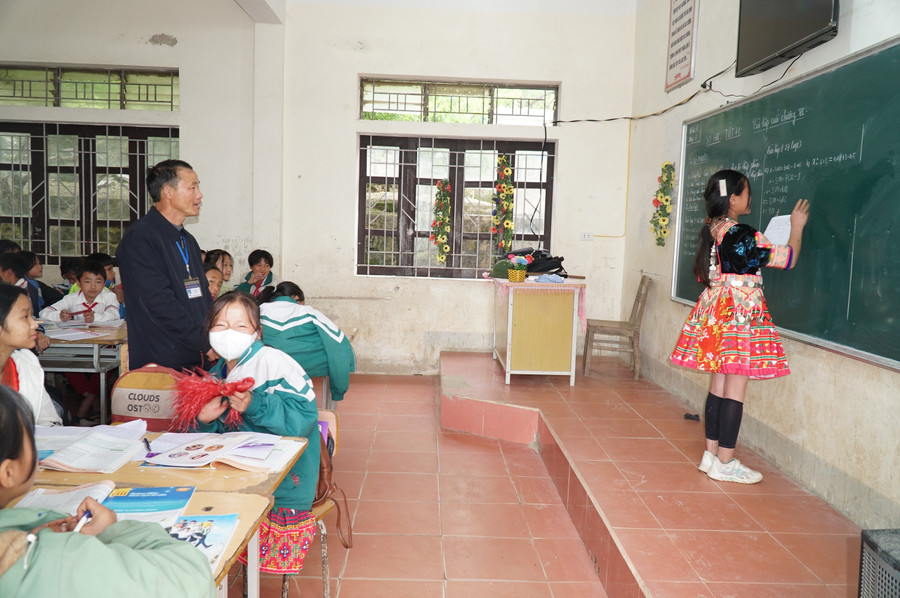 thcs-muong-long.jpg