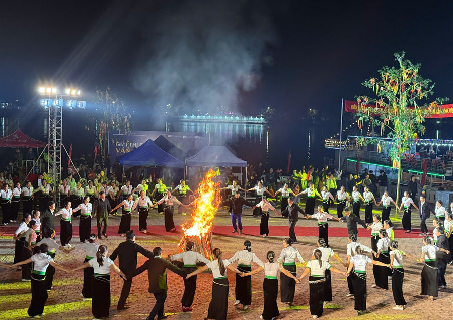 le-hoi-muong-lay-4.jpg