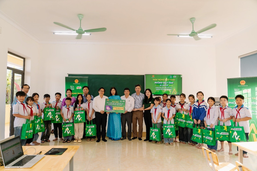 tang-may-tinh-2.jpg