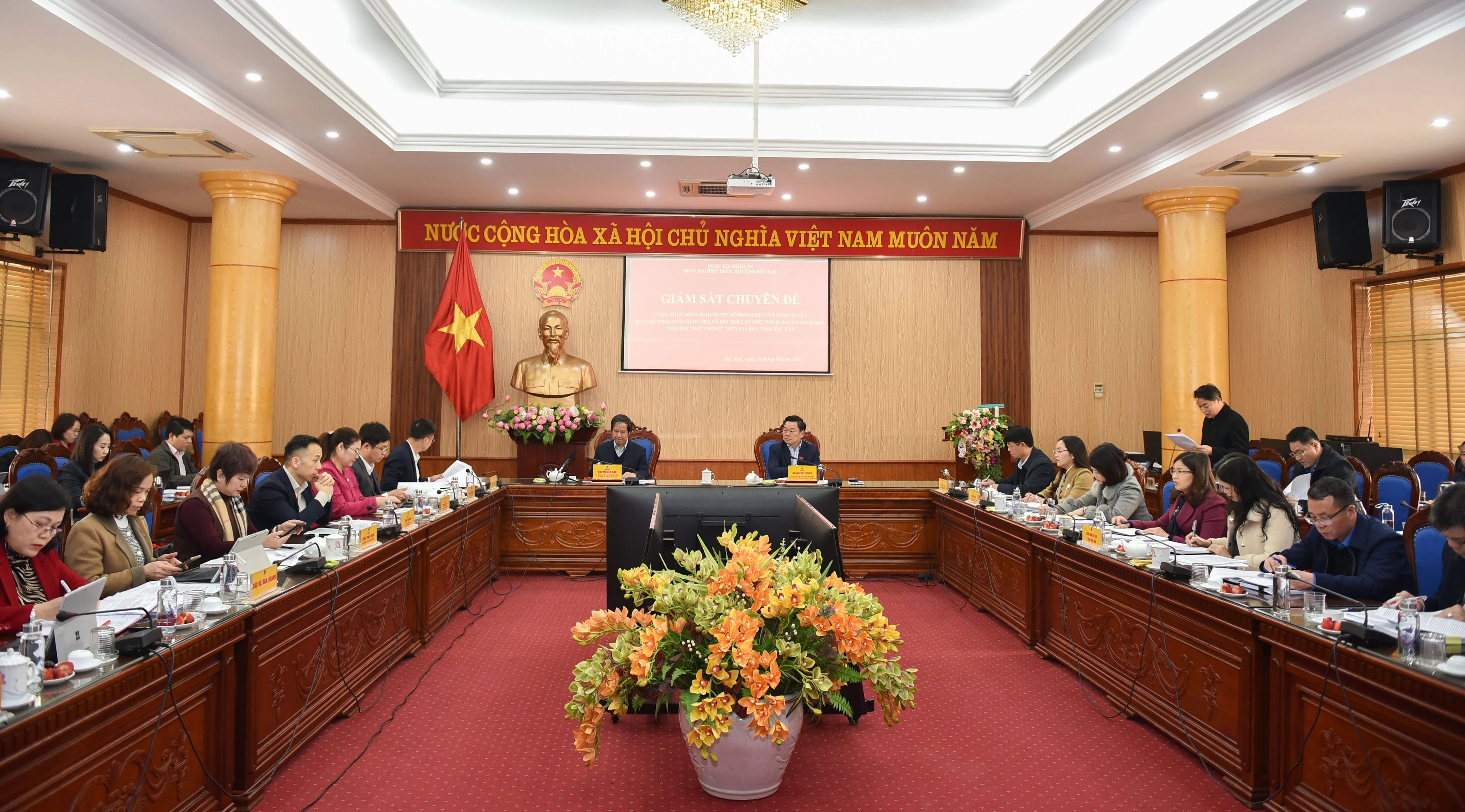 Đoàn ĐBQH tỉnh Bắc Kạn giám sát việc đổi mới chương trình, sách giáo khoa giáo dục phổ thông trên địa bàn. Ảnh: Thế Đại Đoàn ĐBQH tỉnh Bắc Kạn giám sát việc đổi mới chương trình, sách giáo khoa giáo dục phổ thông trên địa bàn. Ảnh: Thế Đại