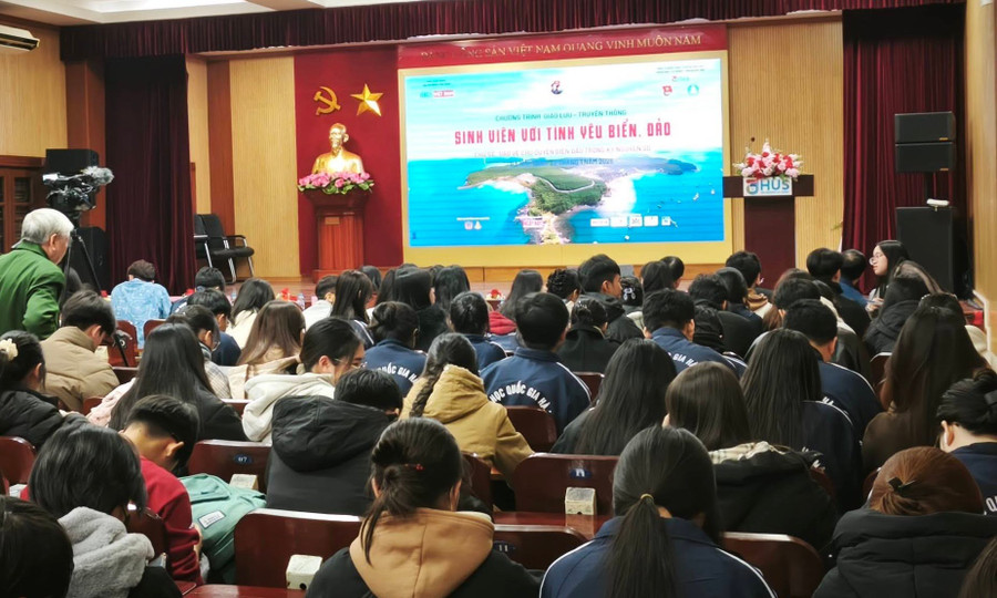 Giao lưu MM888 Việt Nam Tải App với tình yêu biển đảo, trong kỷ nguyên số.