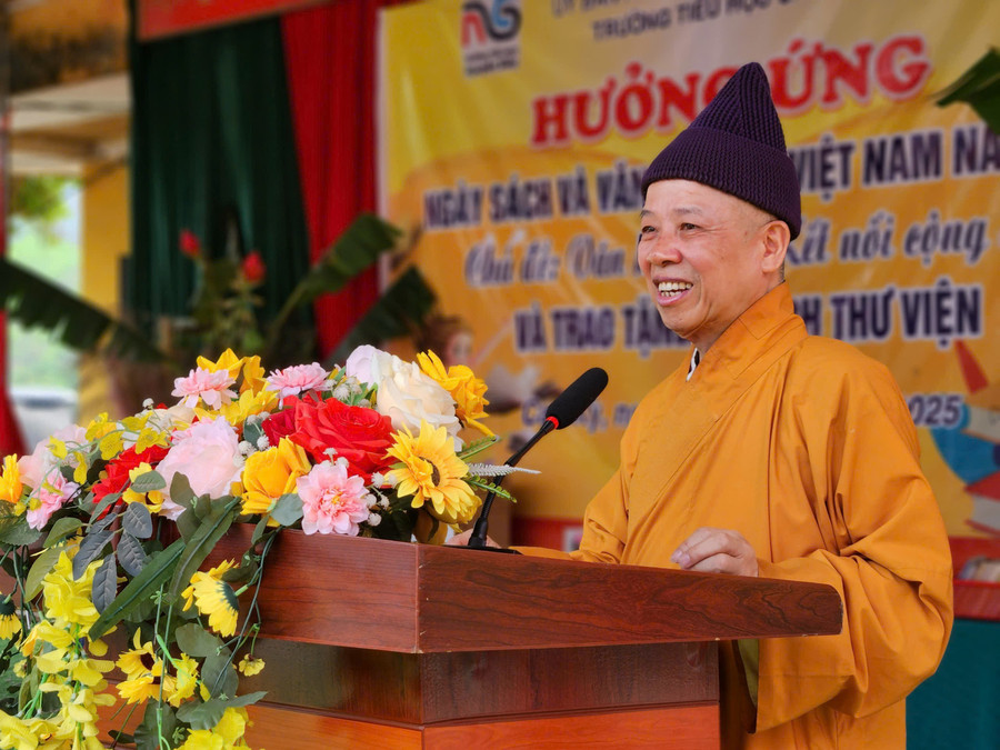 Hoà thượng Thích Thanh Quyết. z6518539432603-b18be44c3007cd7420ea352cb0ec38e2.jpg
