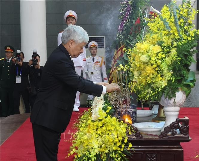 cu-hanh-trong-the-le-quoc-tang-nguyen-chu-tich-nuoc-tran-duc-luong-14.jpg